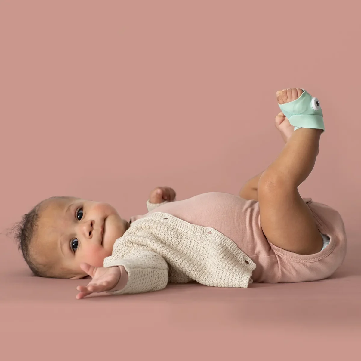 Owlet Smart Sock 3 – Șosetă inteligentă 0-18 luni (Roz prăfuit) - imagine 5